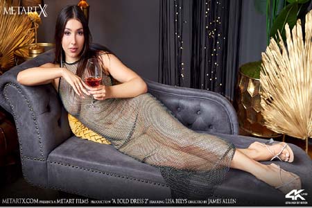 大胆的连衣裙 2